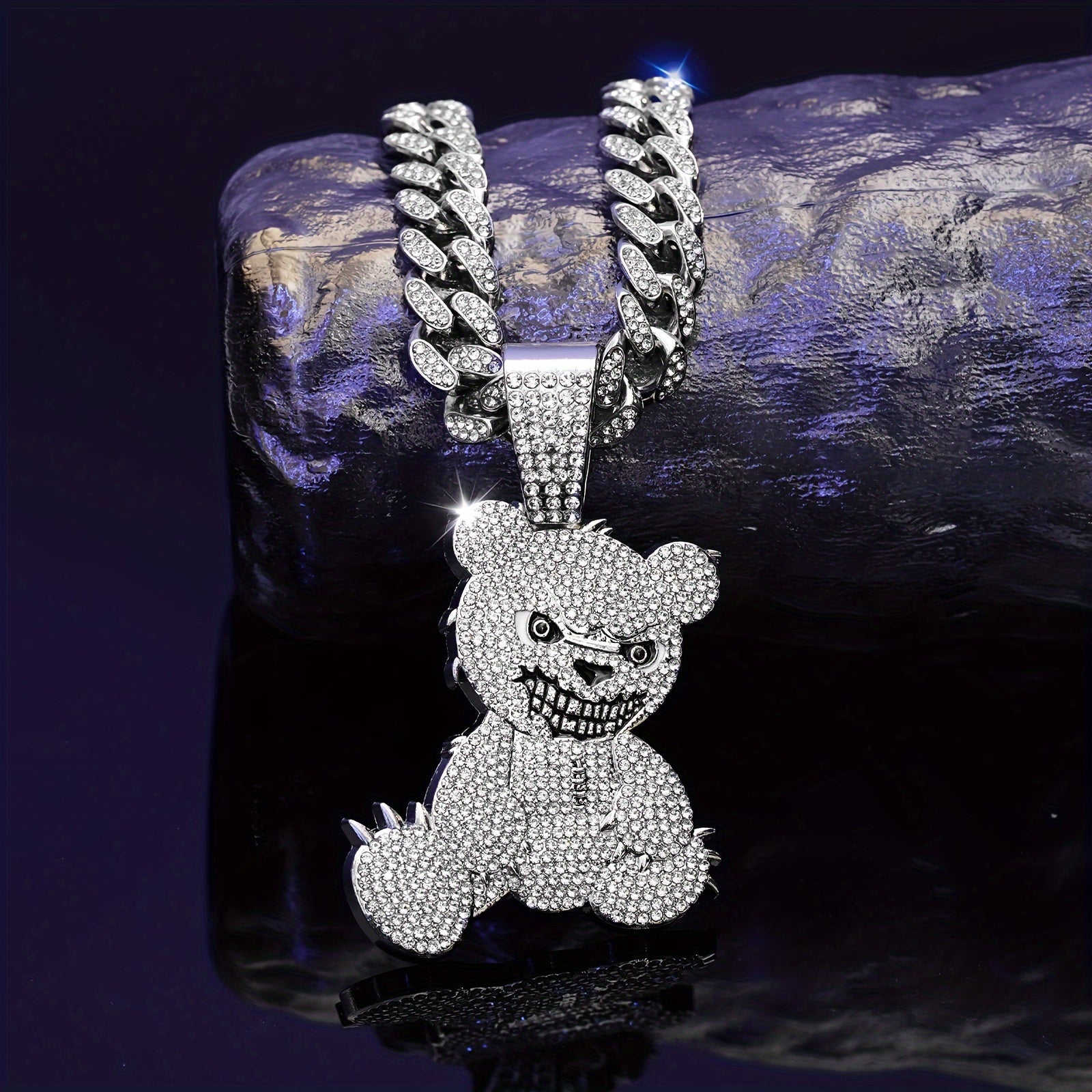 Men's Fashion Beast Bear Pendant Necklace with Rhinestone Studded Cuban Chain - Hip Hop Street Style Jewelry for Party, Festival Wear, Unisex Gift Idea (Includes 1 Pendant)