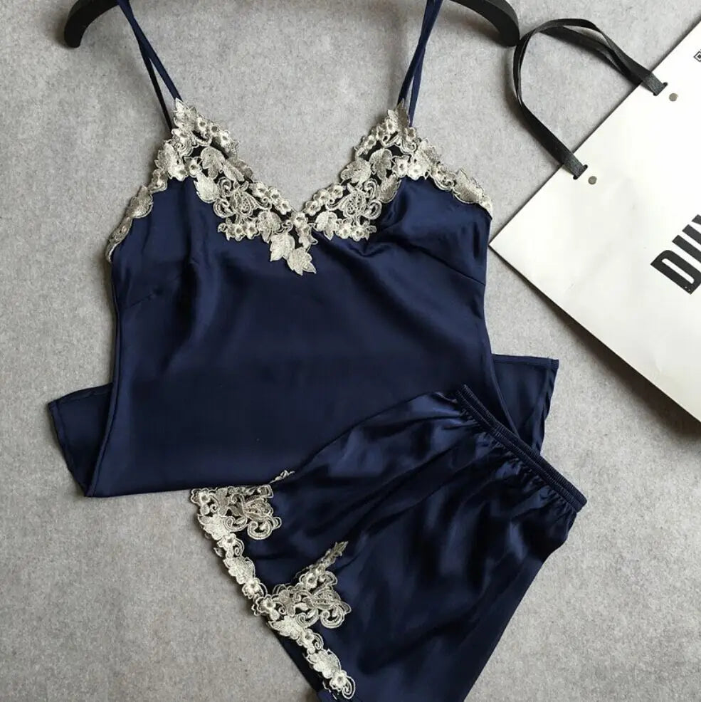 Conjunto de Pijama de satén de seda para mujer, ropa de dormir Sexy de encaje sin mangas con cuello en V, ropa de casa de verano