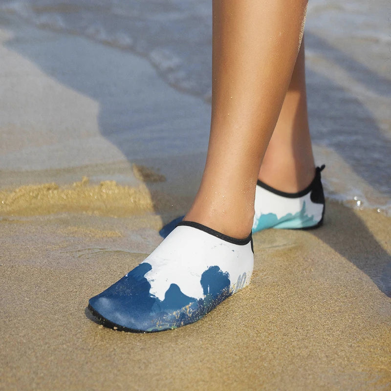 Nu-June Zapatos de agua para mujeres y hombres, zapatos descalzos de verano, calcetines acuáticos de secado rápido para playa, natación, snorkel, Yoga, ejercicio Aqua