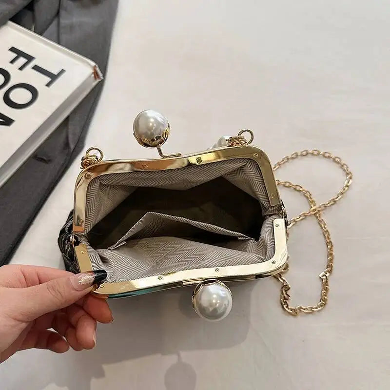 Bolso de mano bordado de estilo bohemio para mujer, bolsos de hombro con patrón floral, elegante bolso con correa de cadena y asa de metal, cartera de regalo