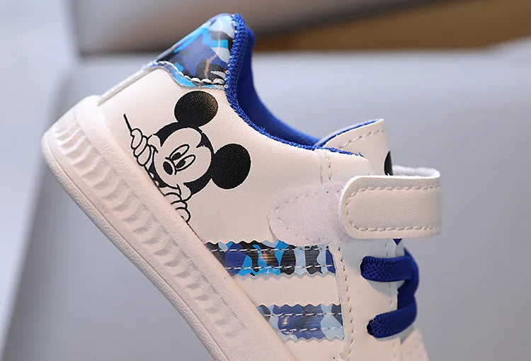 Zapatos Deportivos informales a la moda para niños y niñas, zapatos blancos pequeños, zapatos de suela suave para niños