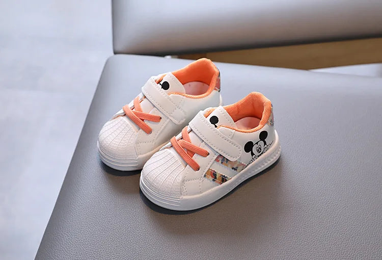 Zapatos Deportivos informales a la moda para niños y niñas, zapatos blancos pequeños, zapatos de suela suave para niños