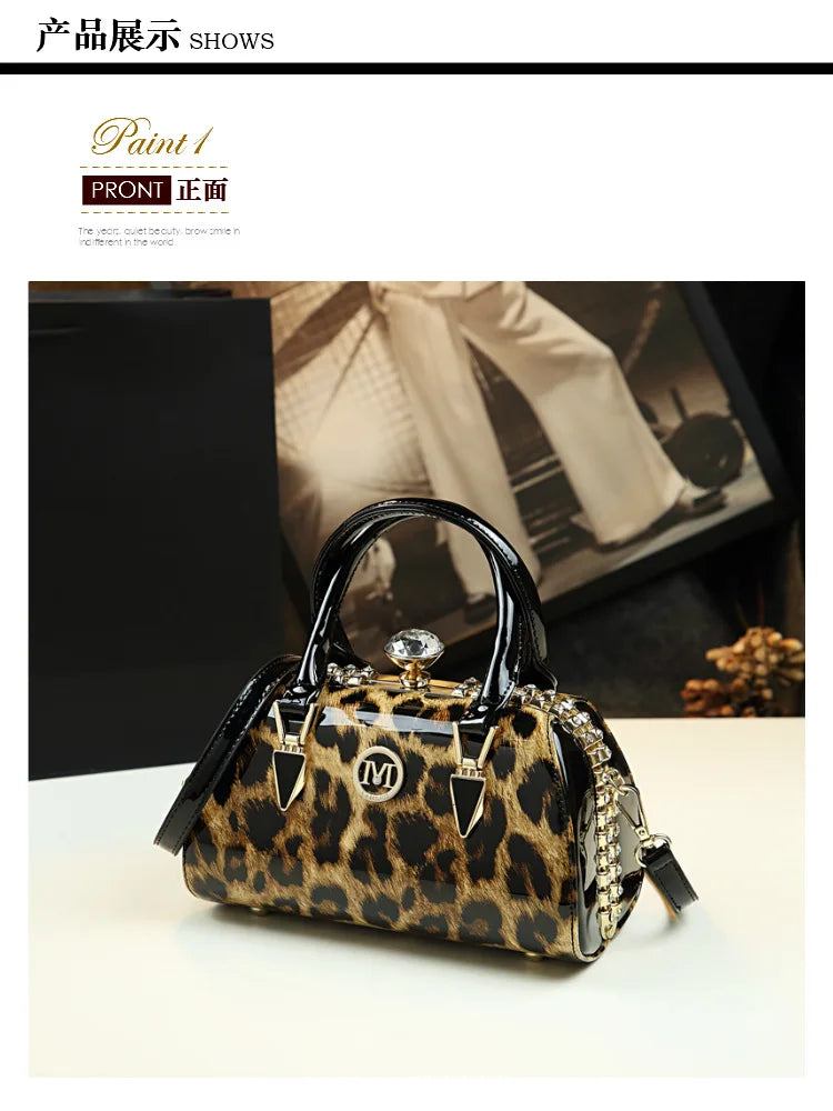 Bolso de mujer Bolso de hombro pequeño de cuero brillante personalizado Nuevo bolso cruzado Bolso de almohada de moda