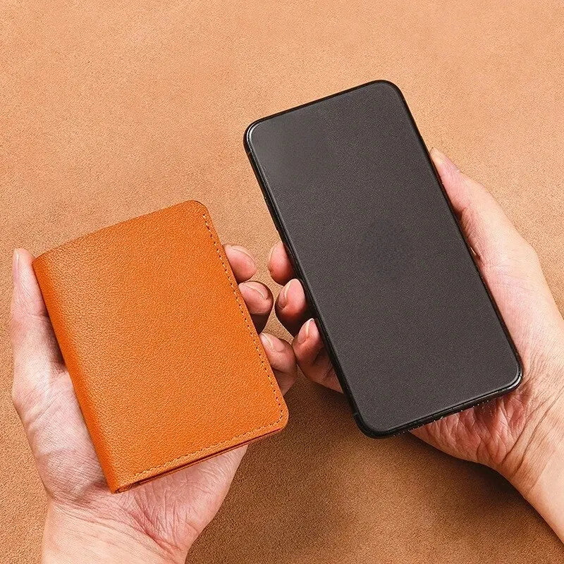Cartera pequeña de cuero para hombre, monedero corto y sencillo para mujer, monedero ultrafino a la moda para tarjetas de crédito