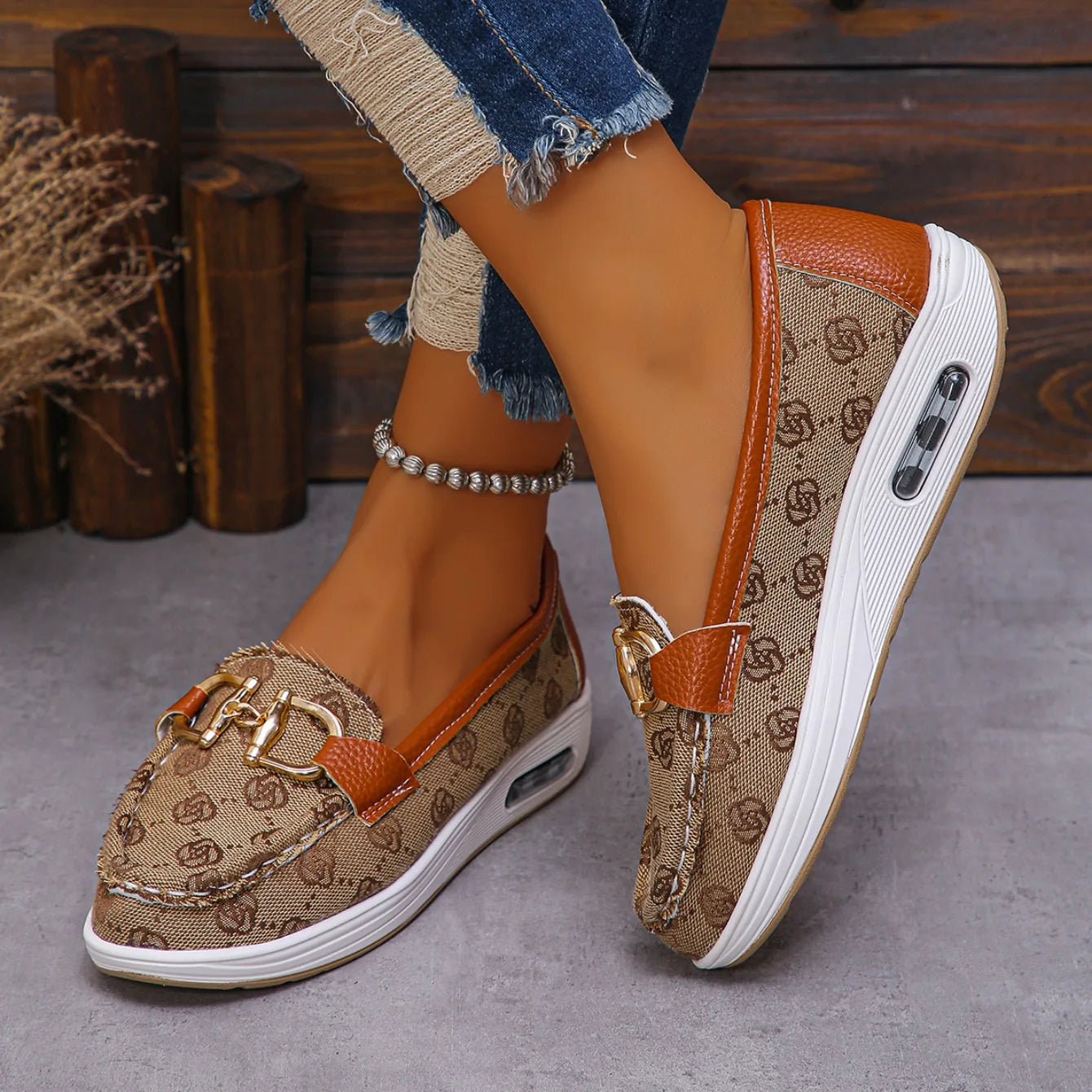 2024 nuevo otoño Mujer tendencia Retro diseñador Zapatos planos Mujer moda punta redonda decoración De Metal Zapatos casuales Zapatos De Mujer