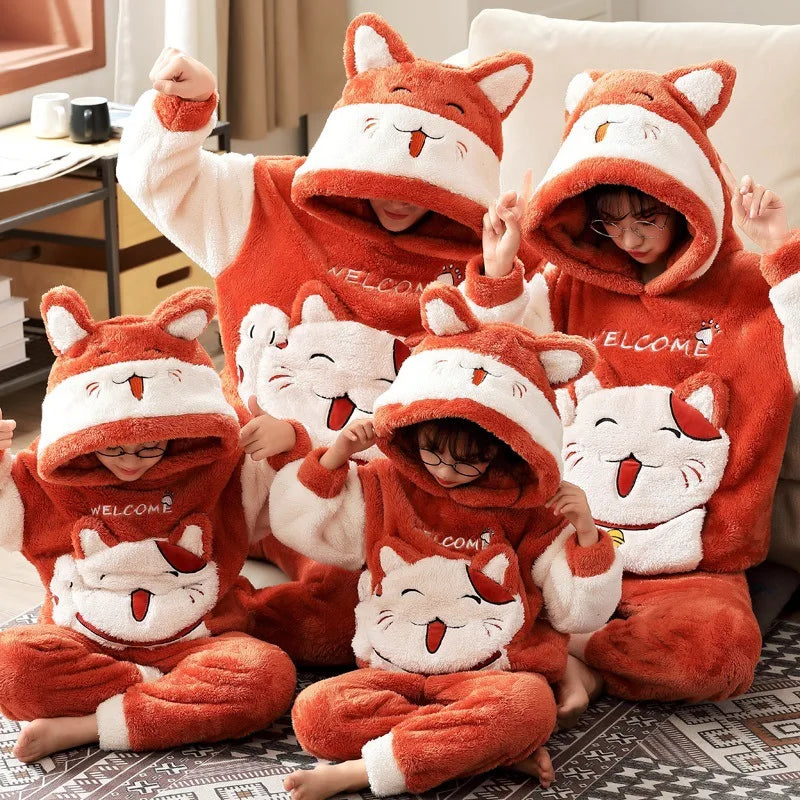 Pijamas gruesos de invierno para padres e hijos, ropa de dormir para mujeres y hombres, trajes para niños, conjuntos de Pijamas, ropa de ocio de gato de dibujos animados