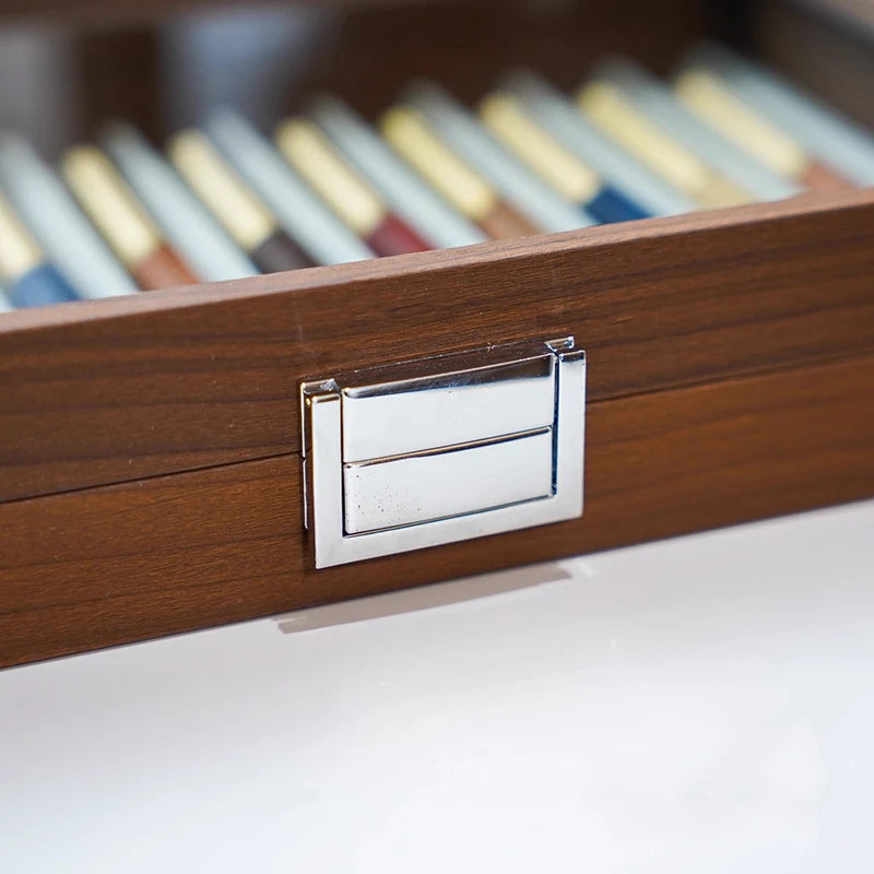 Caja de almacenamiento para bolígrafos de 12 rejillas, textura de nogal de gran capacidad, vitrina transparente, estante organizador coleccionable
