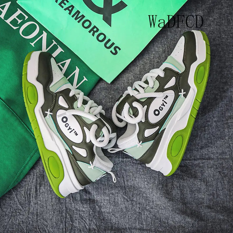 Zapatillas de deporte gruesas para hombre, zapatos de suela suave para correr, informales, de cuero de microfibra, transpirables, con plataforma aumentada de altura