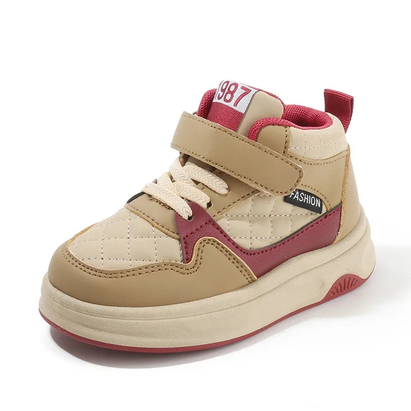 Nuevos zapatos de baloncesto gruesos para niños, zapatillas informales versátiles para la escuela, zapatillas altas antideslizantes con gancho para niños y niñas