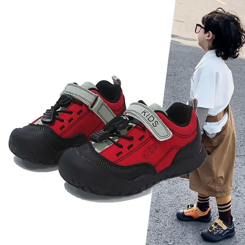 Zapatos deportivos para niños, zapatillas de deporte con suela blanda y punta superior, antideslizantes, cómodas, 2025, nueva moda, zapatos informales para niños y niñas