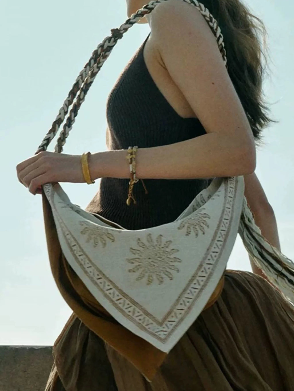 Bolso de hombro estilo bohemio chic Su con cuerda de lino para un estilo vacacional, gran capacidad, diseño exclusivo, sensación de alta gama, bolso cruzado.