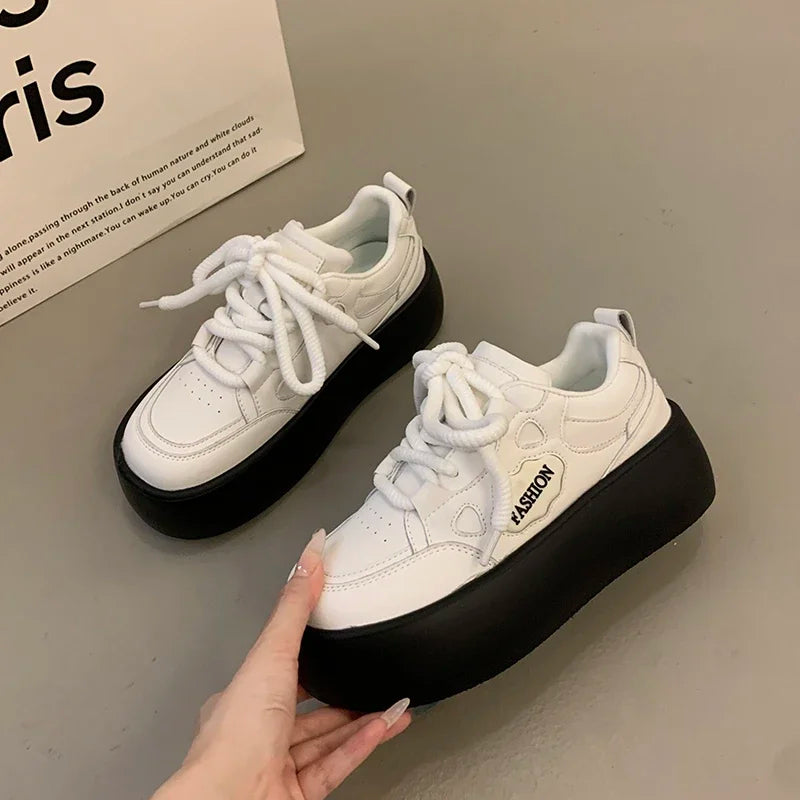 Zapatos informales para niños, suela suave, cómodos zapatos planos para niñas, antideslizantes, a la moda, nuevos estudiantes, 2025, zapatos de moda dulces para niños