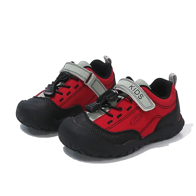 Zapatos deportivos para niños, zapatillas de deporte con suela blanda y punta superior, antideslizantes, cómodas, 2025, nueva moda, zapatos informales para niños y niñas