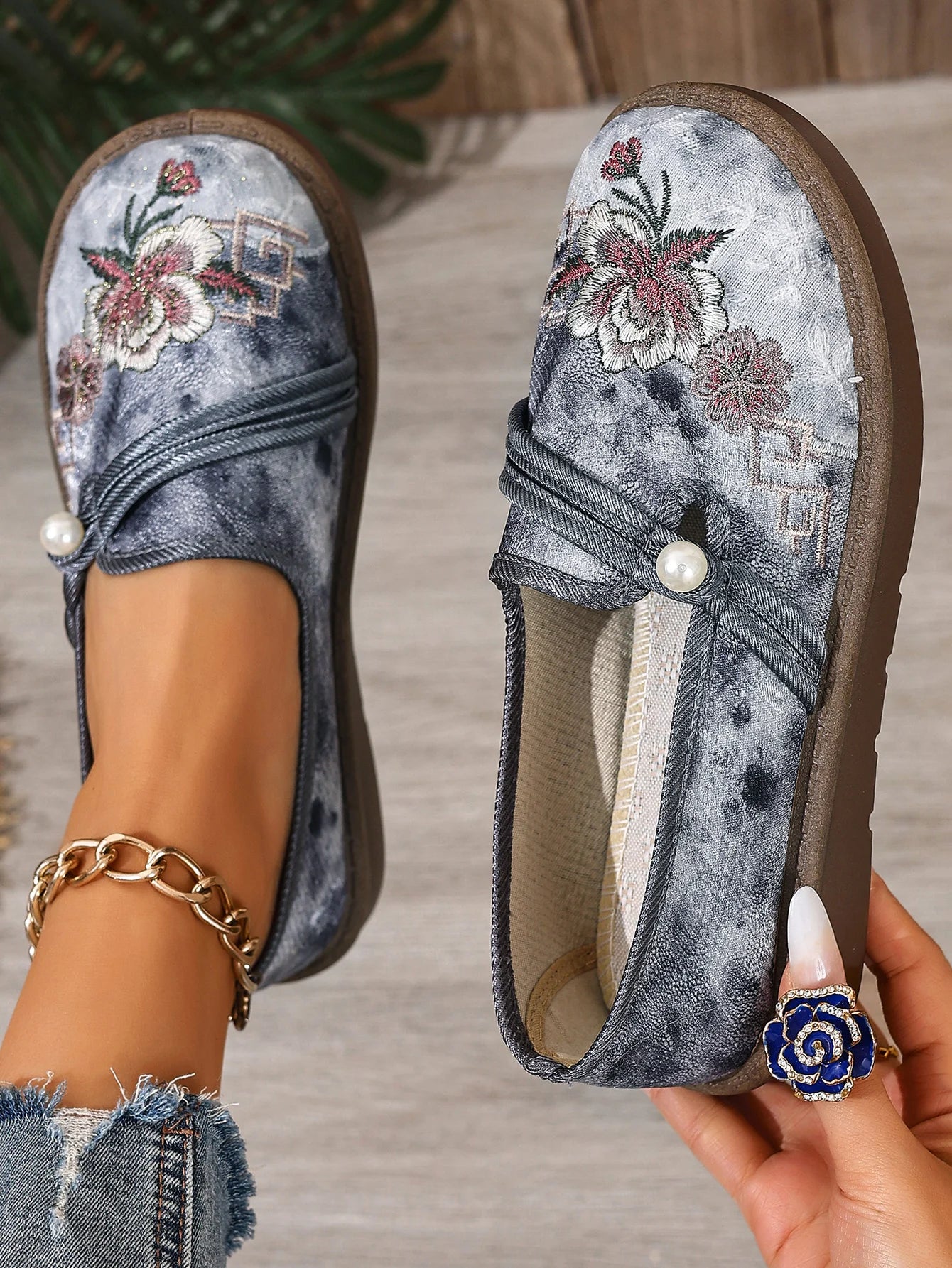 Nuevos zapatos casuales de moda para mujer, cómodos y adecuados para ir al trabajo y caminar, el mejor regalo para mujeres, zapatos para mamá