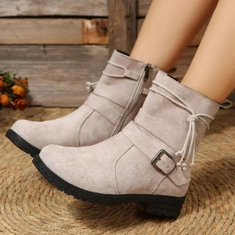 2025 Botas Chelsea para Mujer, Zapatos Retro hasta el tobillo, gamuza, Otoño Invierno, nuevas botas góticas informales para motocicleta, Zapatos de gladiador para caminar para Mujer