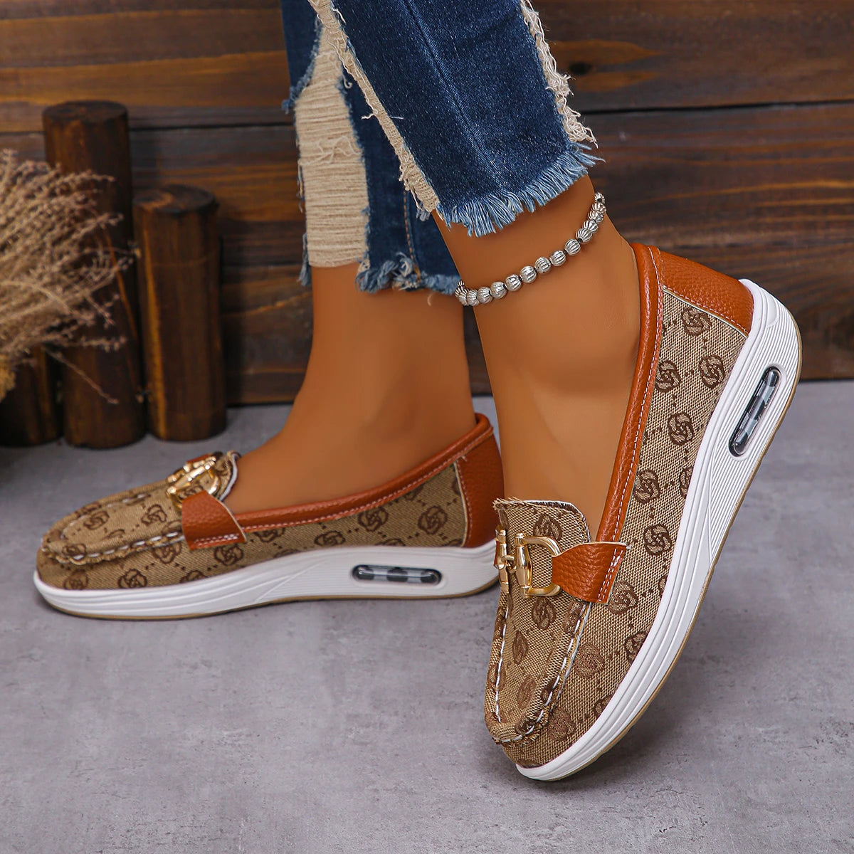 2024 nuevo otoño Mujer tendencia Retro diseñador Zapatos planos Mujer moda punta redonda decoración De Metal Zapatos casuales Zapatos De Mujer