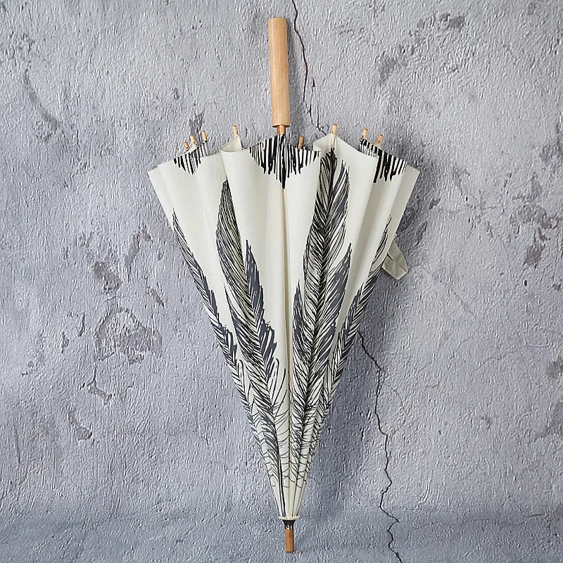 Paraguas Vintage de bambú con mango largo, paraguas manuales con arco de plumas blancas, mango de madera, artículos artísticos simples nórdicos para el hogar