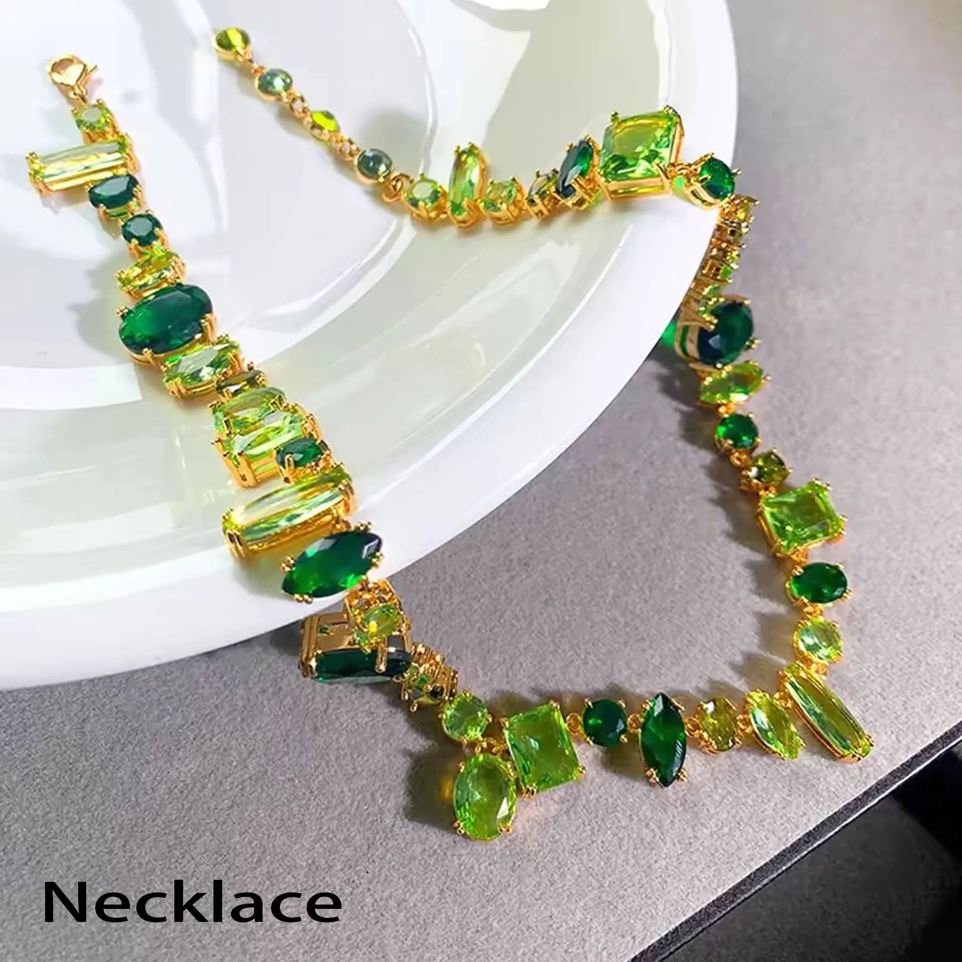 2026 marca de lujo brillante amarillo caramelo conjunto de joyería encantador para mujeres collar de cristal verde pendientes pulsera regalo romántico
