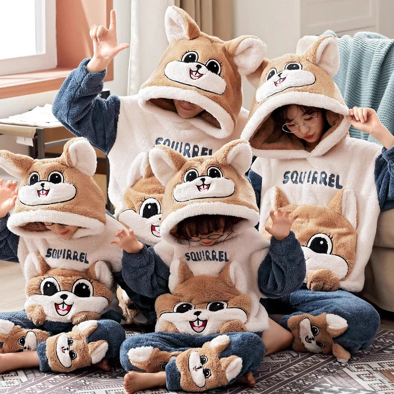 Pijamas gruesos de invierno para padres e hijos, ropa de dormir para mujeres y hombres, trajes para niños, conjuntos de Pijamas, ropa de ocio de gato de dibujos animados