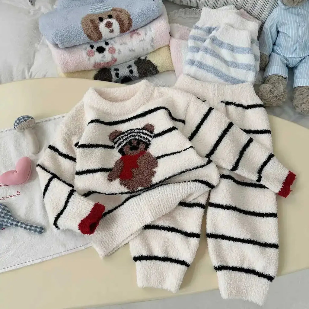 Pijamas de otoño e invierno para niños, traje grueso de dos piezas de terciopelo Coral para niñas y niños, 2024