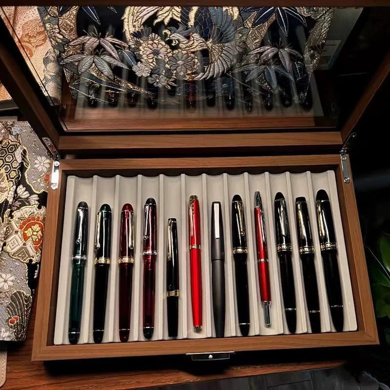 Caja de almacenamiento para bolígrafos de 12 rejillas, textura de nogal de gran capacidad, vitrina transparente, estante organizador coleccionable