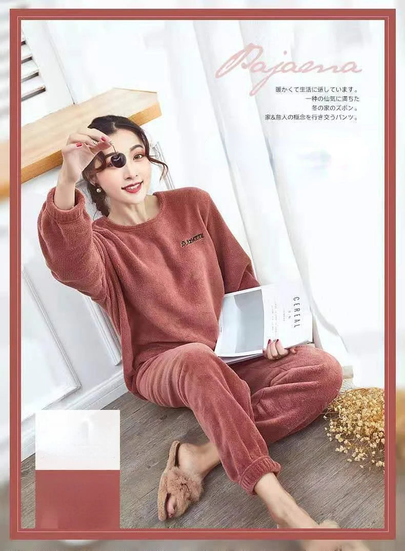 Pijamas de invierno de franela cálida para mujer, ropa de ocio gruesa, conjunto de pijamas lisos de manga larga de terciopelo Coral sencillo, 2025-26