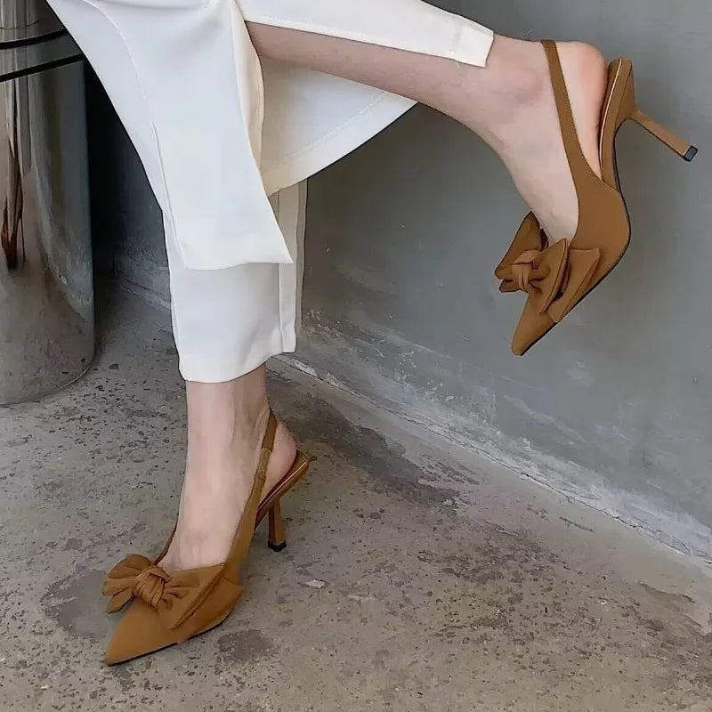 Sandalias De tacón alto para Mujer, moda De primavera, nuevos Zapatos cómodos De diseñador De mariposa, vestido Sexy, sandalias con punta estrecha, Zapatos De Mujer