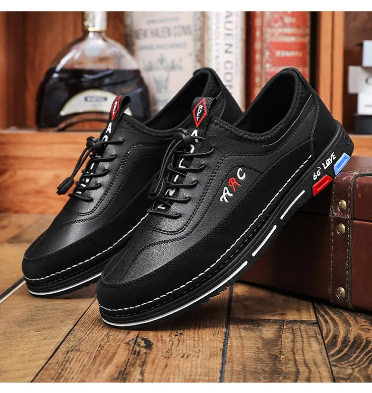 Zapatos informales para hombre, moda de otoño 2025, cómodos zapatos de negocios antideslizantes para hombre, calzado ligero de talla grande 39-44, zapatillas nuevas para hombre
