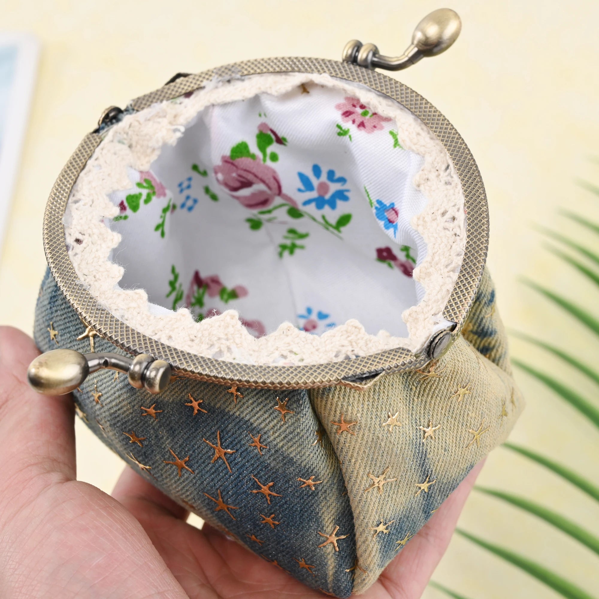 Monedero pequeño creativo a la moda para mujer, cartera de mano con cerrojo, monederos pequeños con pentagrama, Monedero 2024