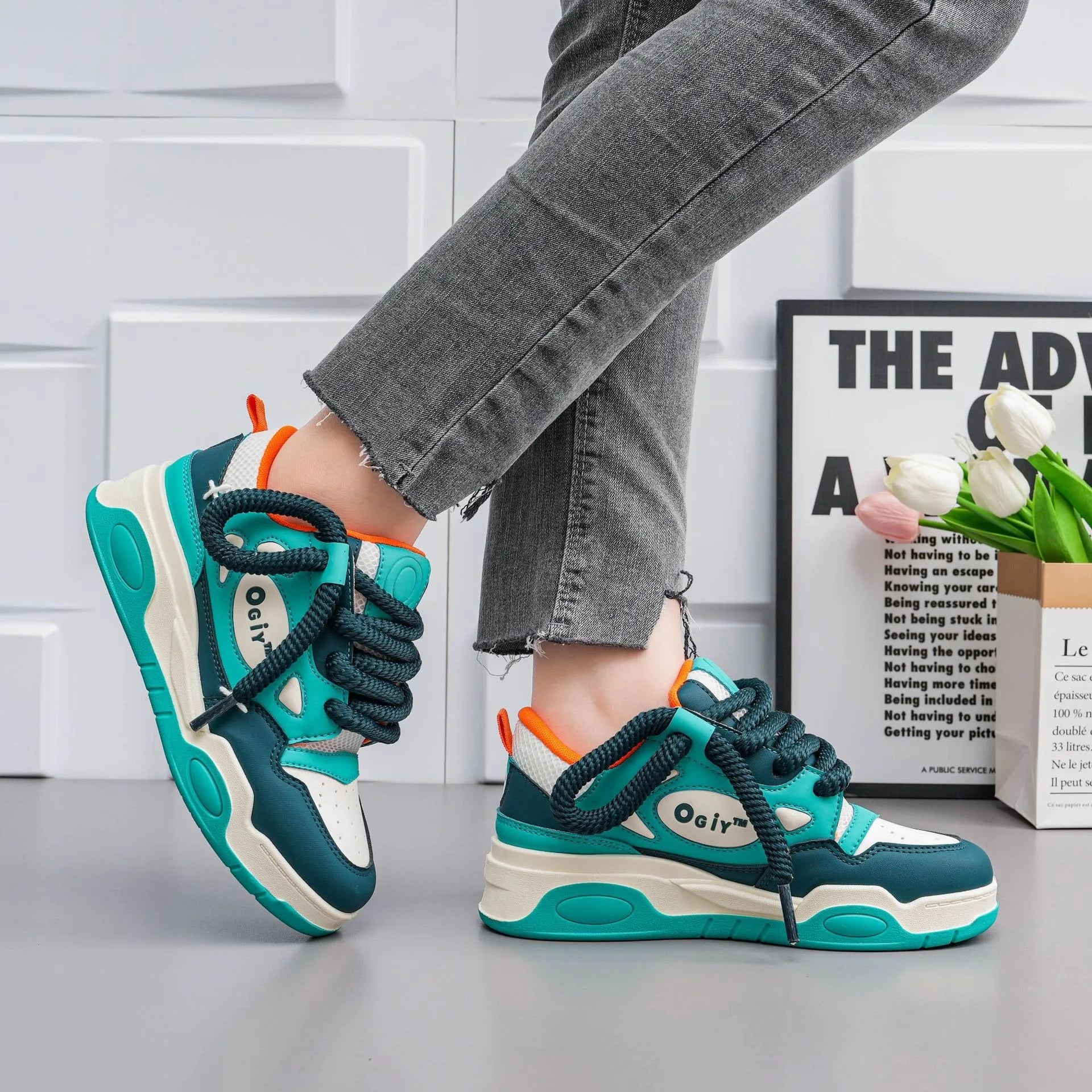 Zapatillas de deporte gruesas para hombre, zapatos de suela suave para correr, informales, de cuero de microfibra, transpirables, con plataforma aumentada de altura