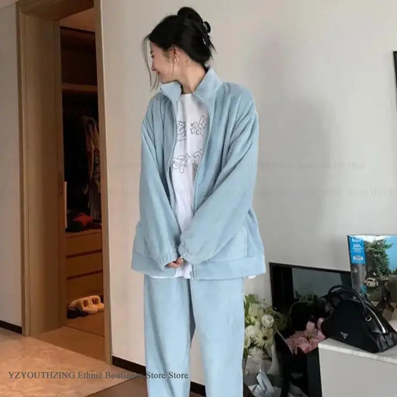 Conjunto de Pijamas de invierno para mujer, ropa de dormir cálida de lana de Coral, traje de pantalón con bolsillo, franela gruesa suelta, cuello alto, ropa de casa