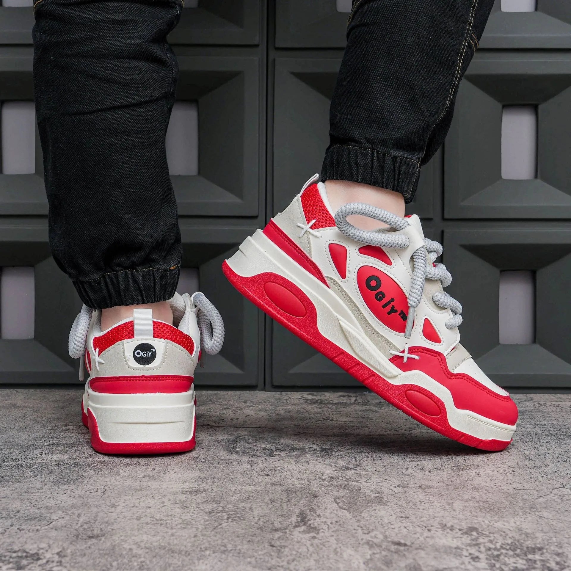 Zapatillas de deporte gruesas para hombre, zapatos de suela suave para correr, informales, de cuero de microfibra, transpirables, con plataforma aumentada de altura