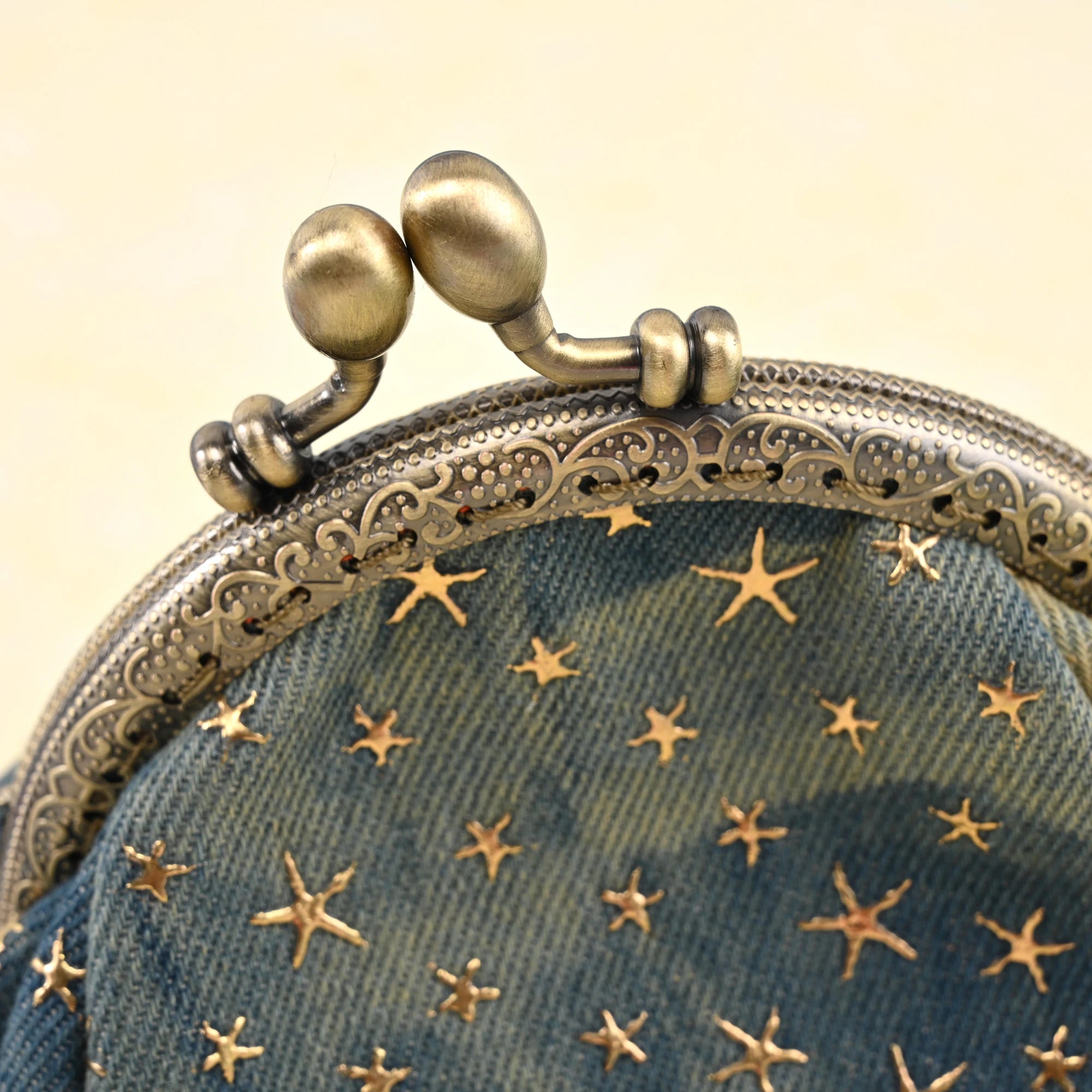 Monedero pequeño creativo a la moda para mujer, cartera de mano con cerrojo, monederos pequeños con pentagrama, Monedero 2024