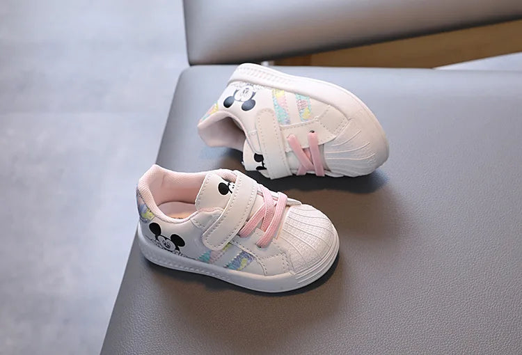 Zapatos Deportivos informales a la moda para niños y niñas, zapatos blancos pequeños, zapatos de suela suave para niños