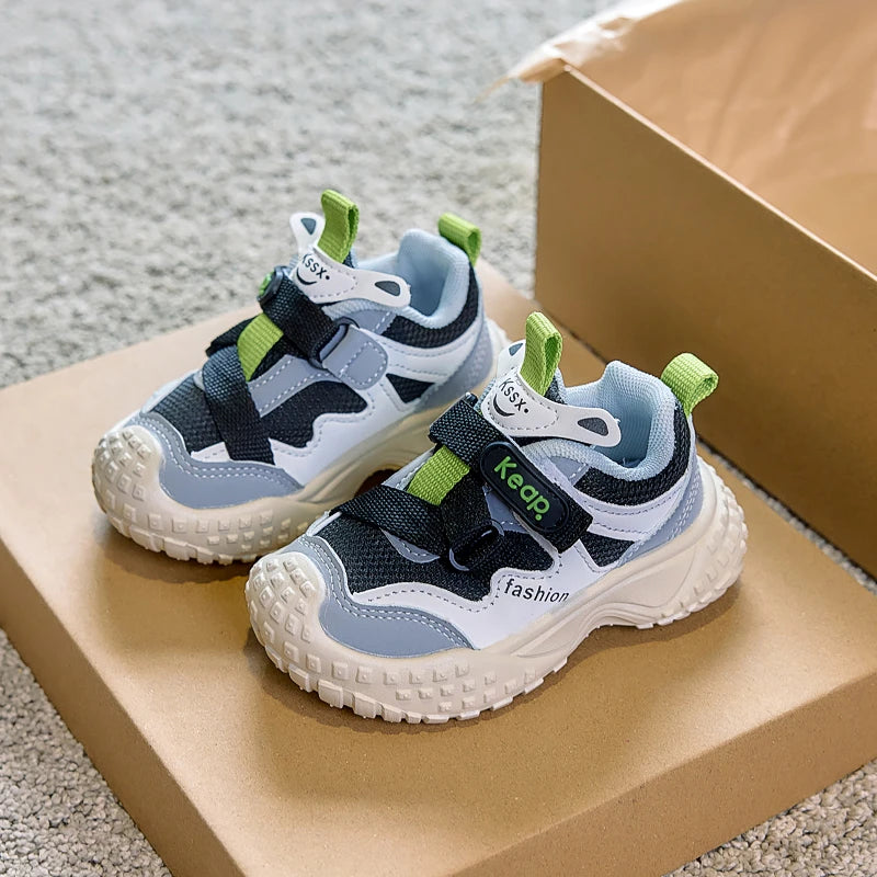 2025 nueva moda niños zapatos casuales dedos del pie antideslizantes niños niñas zapatillas de fondo suave niños tenis zapatos deportivos cómodos