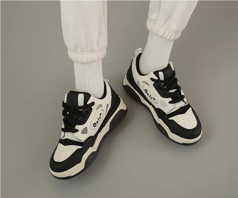 Zapatillas de deporte gruesas para hombre, zapatos de suela suave para correr, informales, de cuero de microfibra, transpirables, con plataforma aumentada de altura