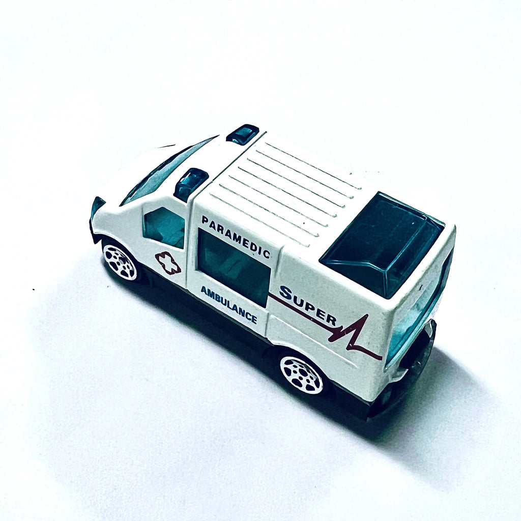 Coches de juguete de aleación para niños, autos deportivos deslizantes, autos de carreras, modelos de coches simulados, regalos y adornos para niños.