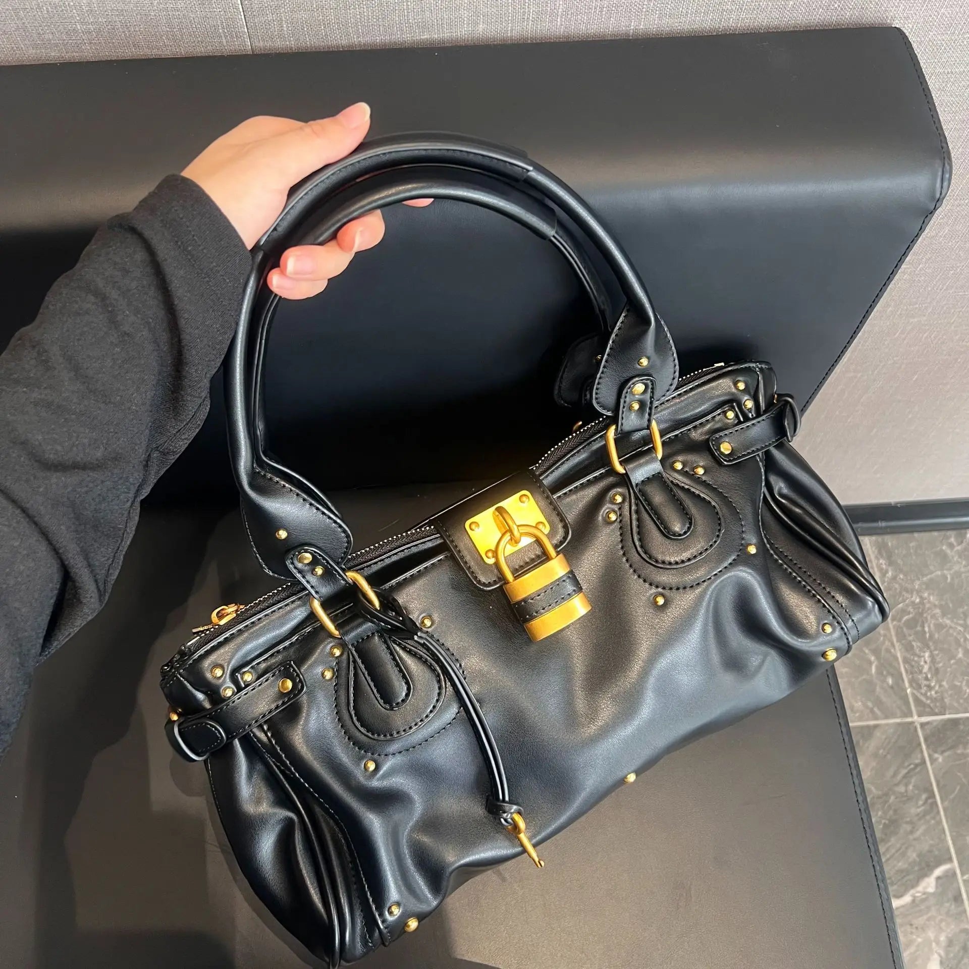 Bolso con Cabeza de Candado Retro, Bolso con Almohada con Remaches, Bolso de Chica Estilo Millennium, Bolso Cruzado para Ir al Trabajo