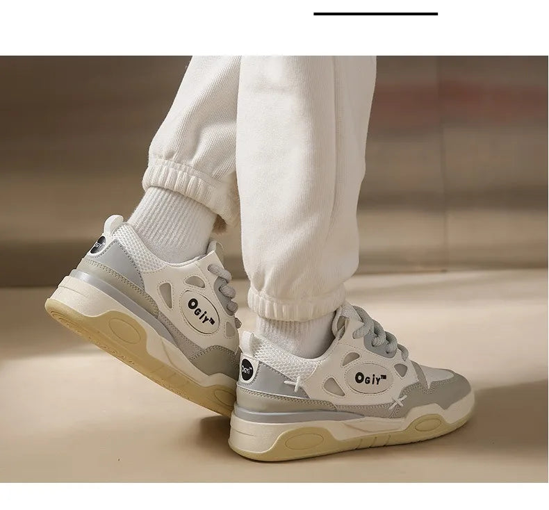 Zapatillas de deporte gruesas para hombre, zapatos de suela suave para correr, informales, de cuero de microfibra, transpirables, con plataforma aumentada de altura