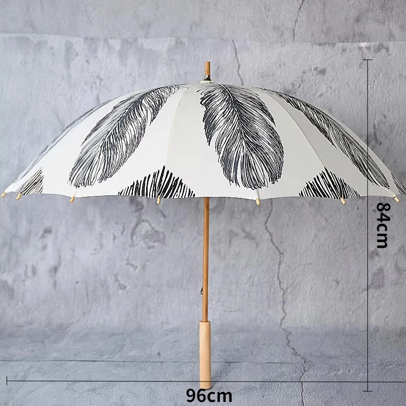 Paraguas Vintage de bambú con mango largo, paraguas manuales con arco de plumas blancas, mango de madera, artículos artísticos simples nórdicos para el hogar