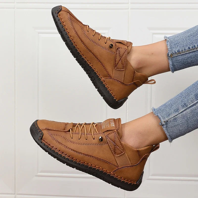 Botas de mujer de caña media para verano estilo británico Retro antideslizante ropa de trabajo zapatos de moda diseño lujoso mocasines de pareja