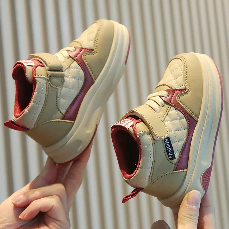 Nuevos zapatos de baloncesto gruesos para niños, zapatillas informales versátiles para la escuela, zapatillas altas antideslizantes con gancho para niños y niñas