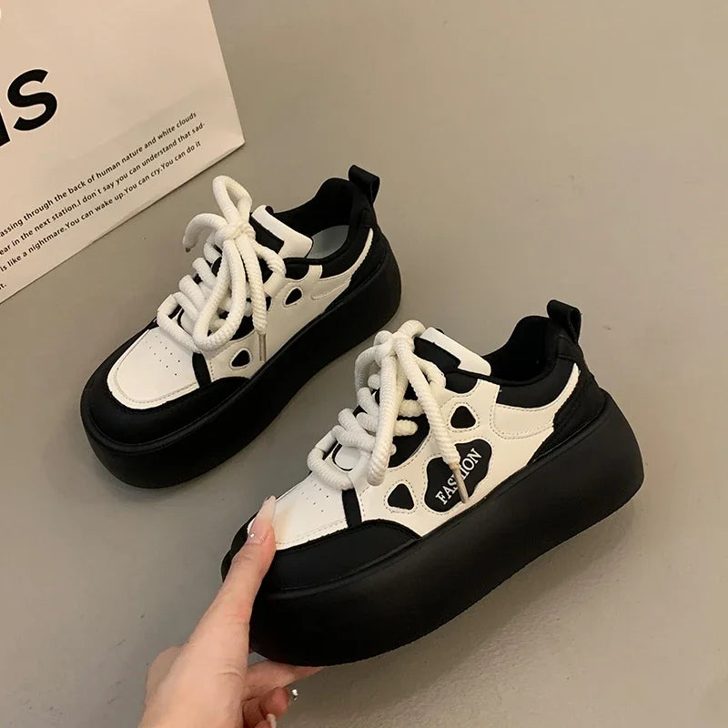 Zapatos informales para niños, suela suave, cómodos zapatos planos para niñas, antideslizantes, a la moda, nuevos estudiantes, 2025, zapatos de moda dulces para niños