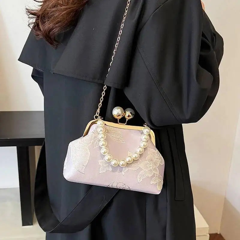 Bolso de mano bordado de estilo bohemio para mujer, bolsos de hombro con patrón floral, elegante bolso con correa de cadena y asa de metal, cartera de regalo